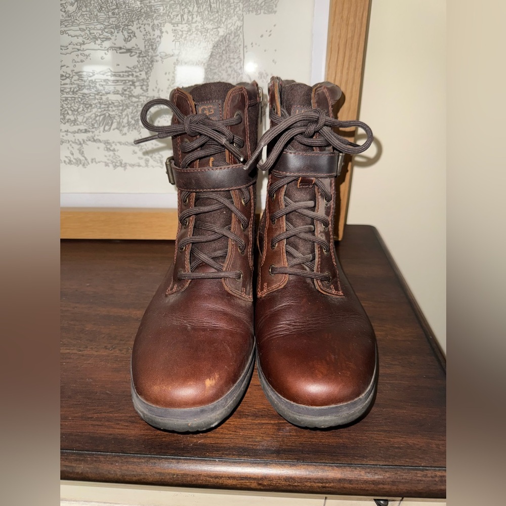 UGG Kesey Chestnut Brown Leather Waterproof Moto Buckle Boots No Box Size 9.5 - Picture 3 of 10